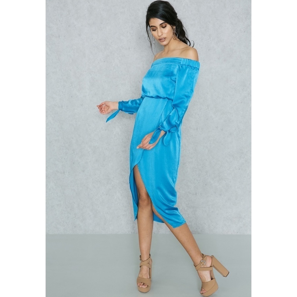 NWT Lavish Alice Satin Bardot Tie Sleeve Midi Dress Size 10